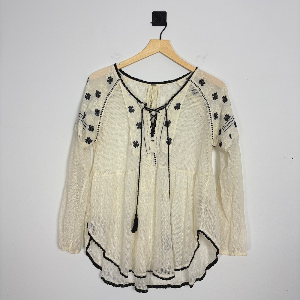 Free People Star Dust‎ Mesh Roses Are Red Embellished Gauze Lace Up Tunic Top S - Picture 2 of 7